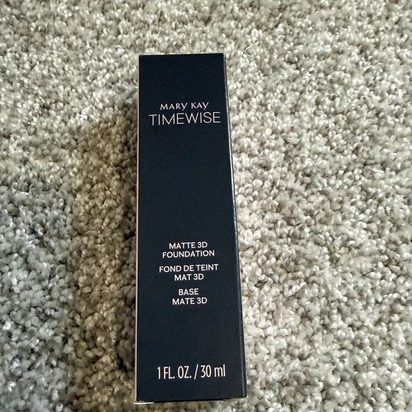 Mary Kay Other - Mary Kay Timewise Matte 3D Foundation Ivory N140 New in Box
